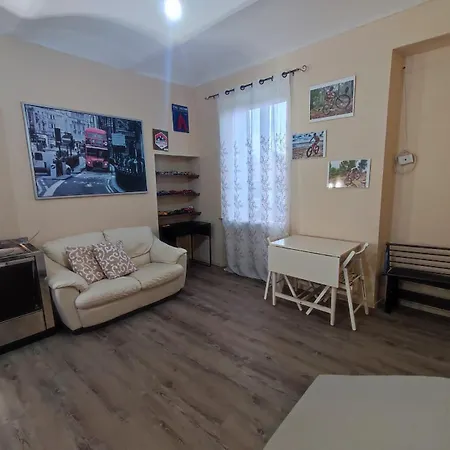 Sant'anna, Con Palestra Trofarello