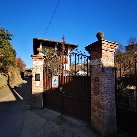 Sant'anna, Con Palestra アパート Trofarello